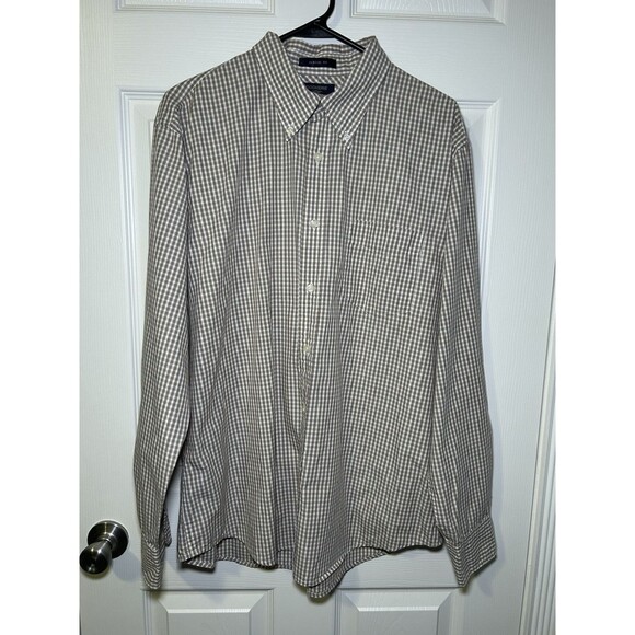 Dockers Men’s Classic Fit Stain Defender Long Sleeve Button Down Size Large - Picture 1 of 6